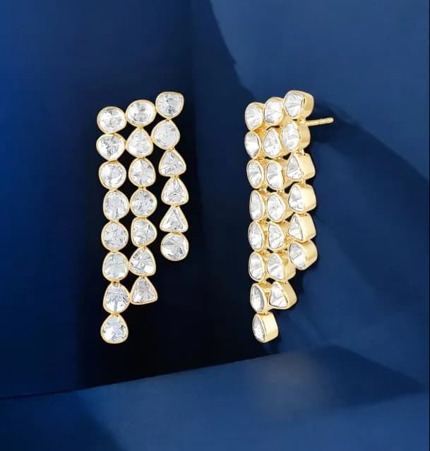 Diamond jhumka earrings in 18kt gold